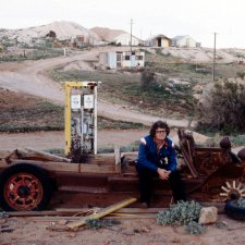 Tim Burstall, Andamooka (filming of the Last of the Knucklemen)