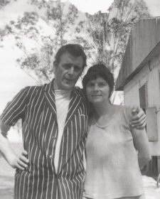 Pat and Richard Larter, Luddenham, 1970s