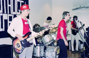 Guthugga Pipeline, Christmas Show, upstairs, The (old) Griffin Centre, Civic, 22 December 1979.  Gavin 'Gus' Butler (vocals), Stephen O'Neil and Nick Ketley (bass guitar), Wayne Millar, (drums), Greg Appel (guitar) 'pling