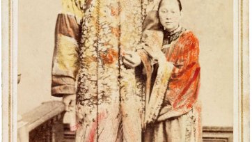 Chang the Chinese giant with his wife Kin Foo