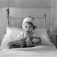 Eileen Dunne in The Hospital for Sick Children, 1940
	 by Cecil Beaton