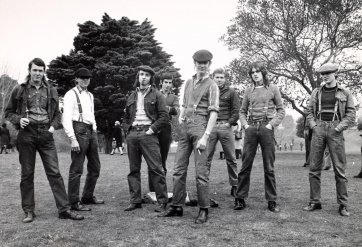 Sharpies, Melbourne, 1973; printed (c. 1977-1978) Rennie Ellis