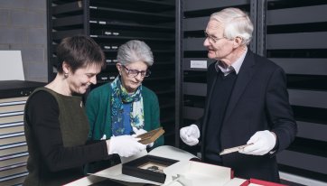 Curator, Joanna Gilmour with donors Peronelle and Jim Windeyer.