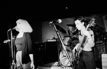 The Naturals, Captain Cook Hotel, Narrabundah, 1980.  Maryanne Filshie (vocals), Nick Bonham (bass), David Fricker (drums) 'pling